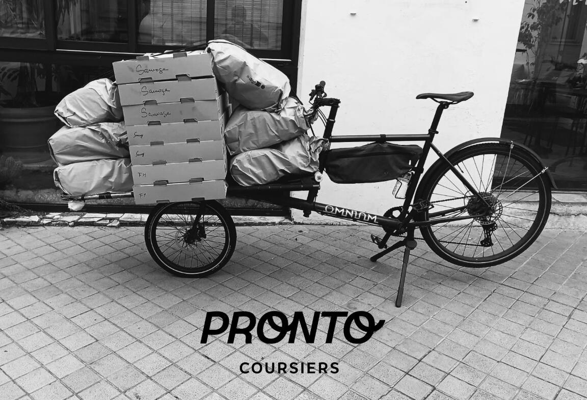 Coursier Pronto en vélo cargo à Bordeaux.
